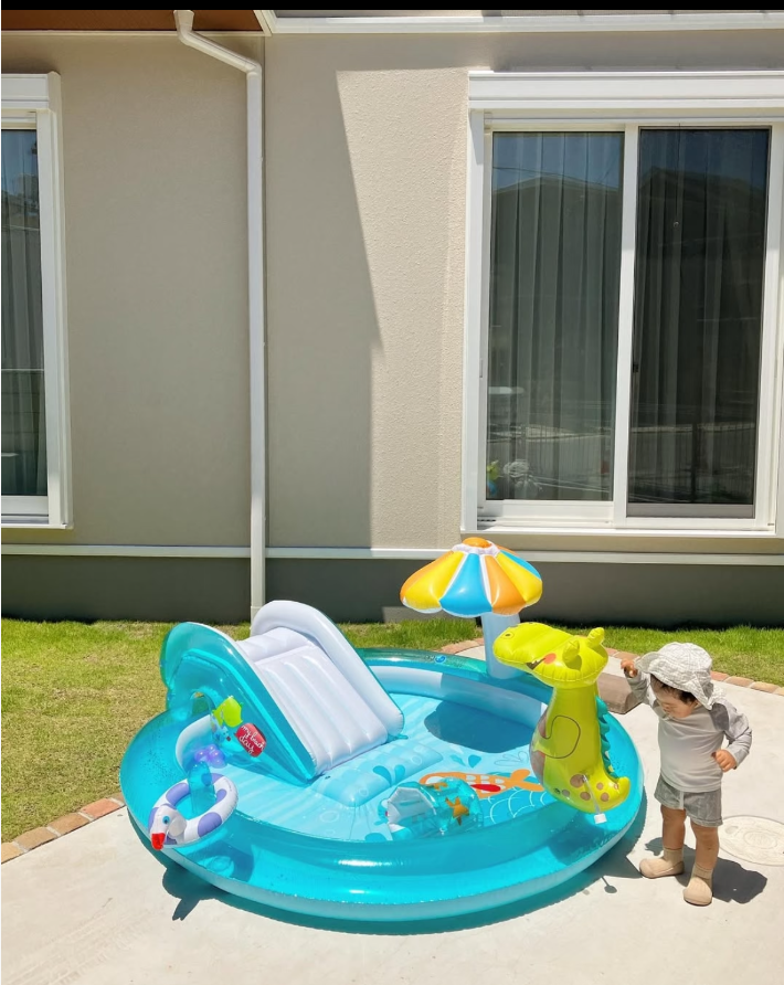 Gator Inflatable Kiddie Pool with Slide & Water Play - MyToys