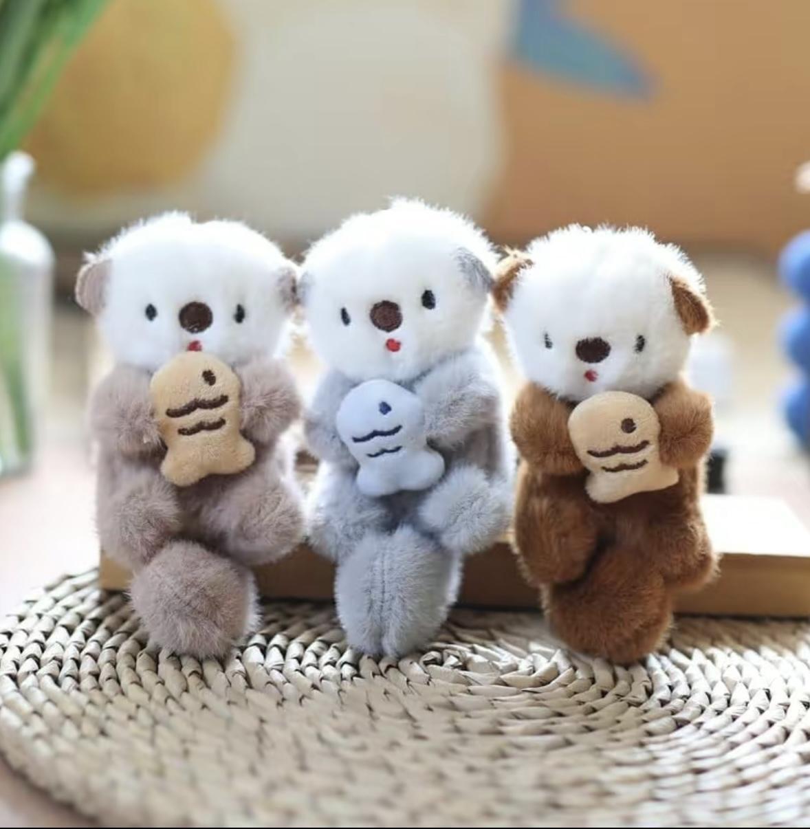 Cute Otter Plush Keychain - Animal Pendant Charm - MyToys